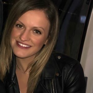 Meet your Posher, Monika